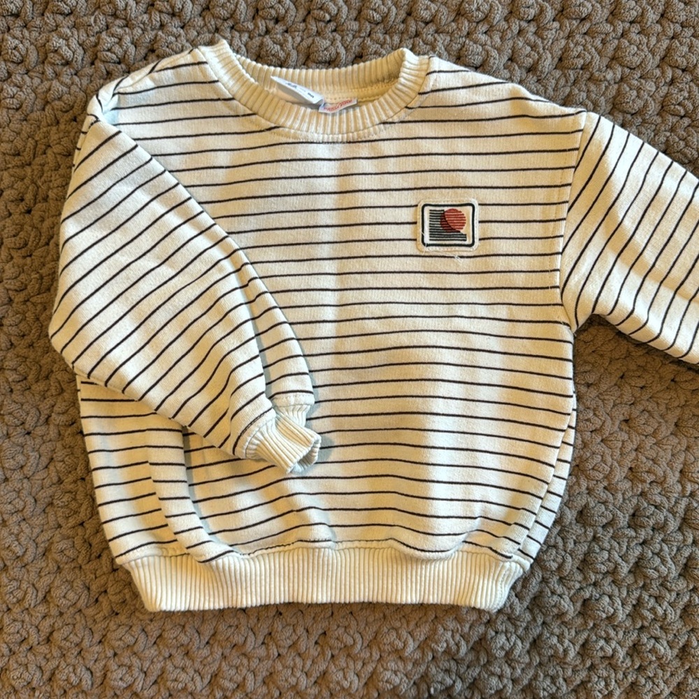 Zara crewneck sweatshirt